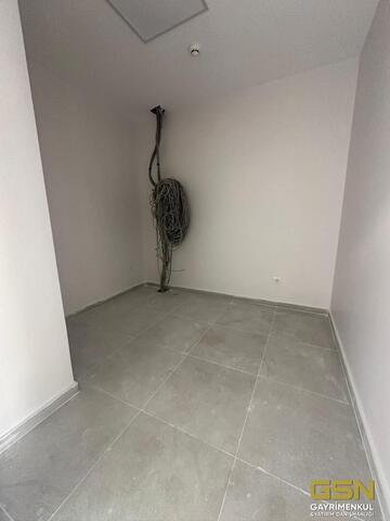 42-KOCAELİ DİLOVASI MERMERCİLER OSB DE ÜRETİME UYGUN FABRİKA